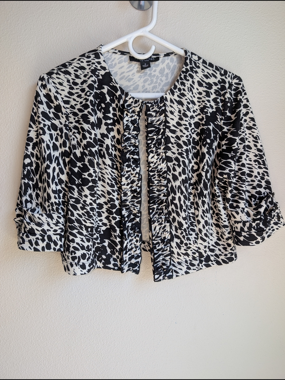 Perceptions New York Cropped Animal Print Cardigan JWomen's Size 8